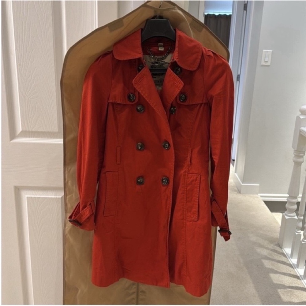 Burberry authentic jacket Women's Red Double-Breasted Trench Coat